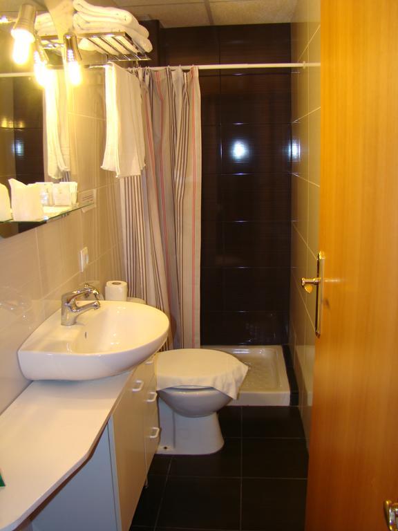 Hostal Platja Cambrils Luaran gambar