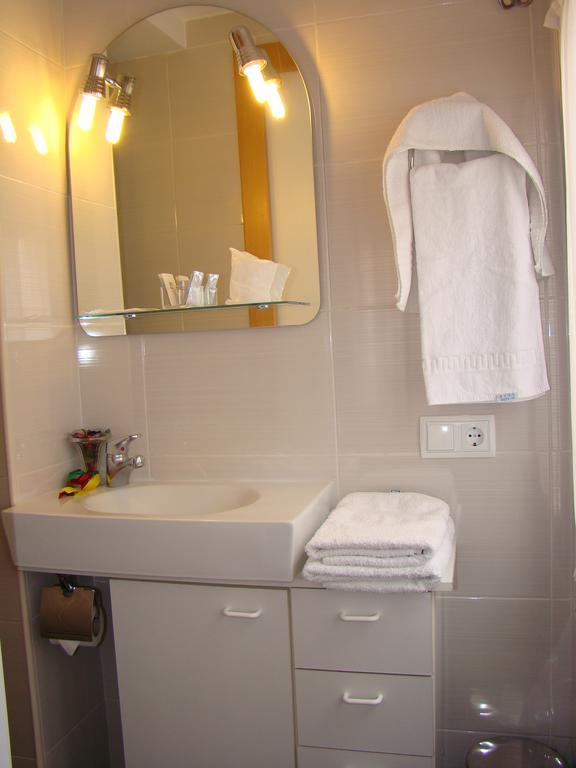 Hostal Platja Cambrils Luaran gambar