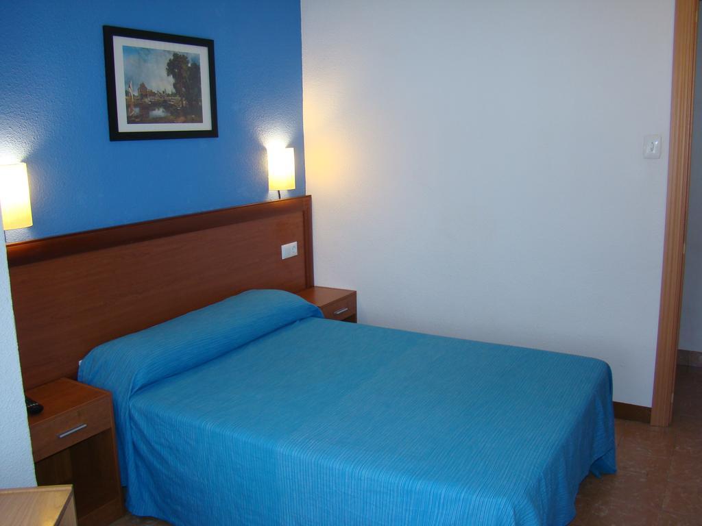 Hostal Platja Cambrils Luaran gambar