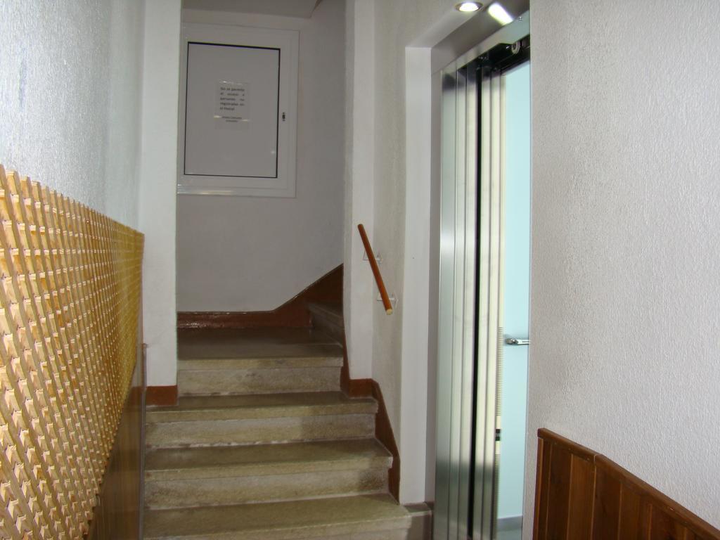 Hostal Platja Cambrils Luaran gambar
